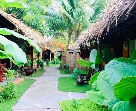 Under The Coconut Tree Hoi An Homestay Exterior photo
