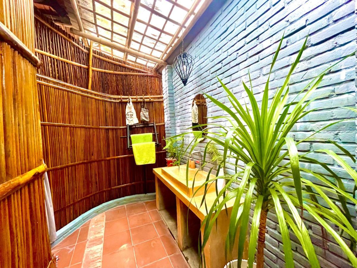 Under The Coconut Tree Hoi An Homestay Exterior photo